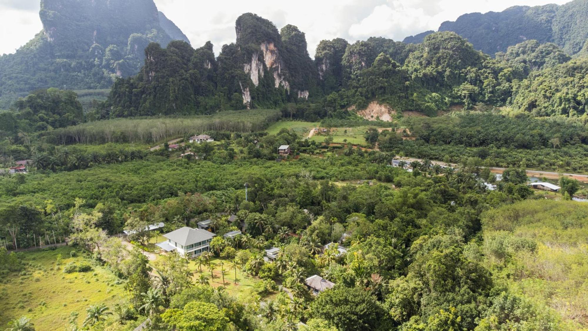 Blu Monkey Pooltara Krabi Hotel & Villas Pet Friendly 외부 사진