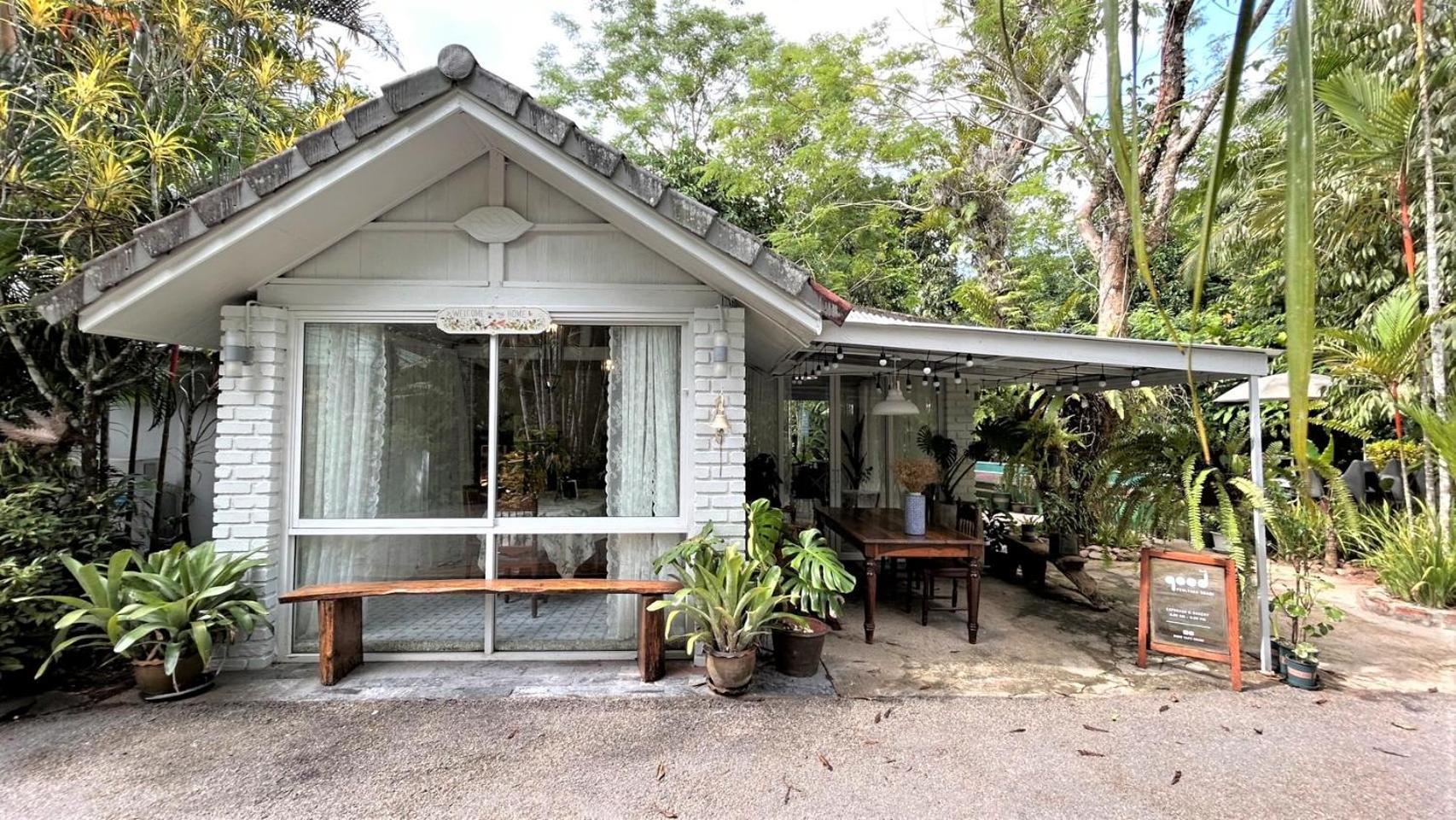 Blu Monkey Pooltara Krabi Hotel & Villas Pet Friendly 외부 사진